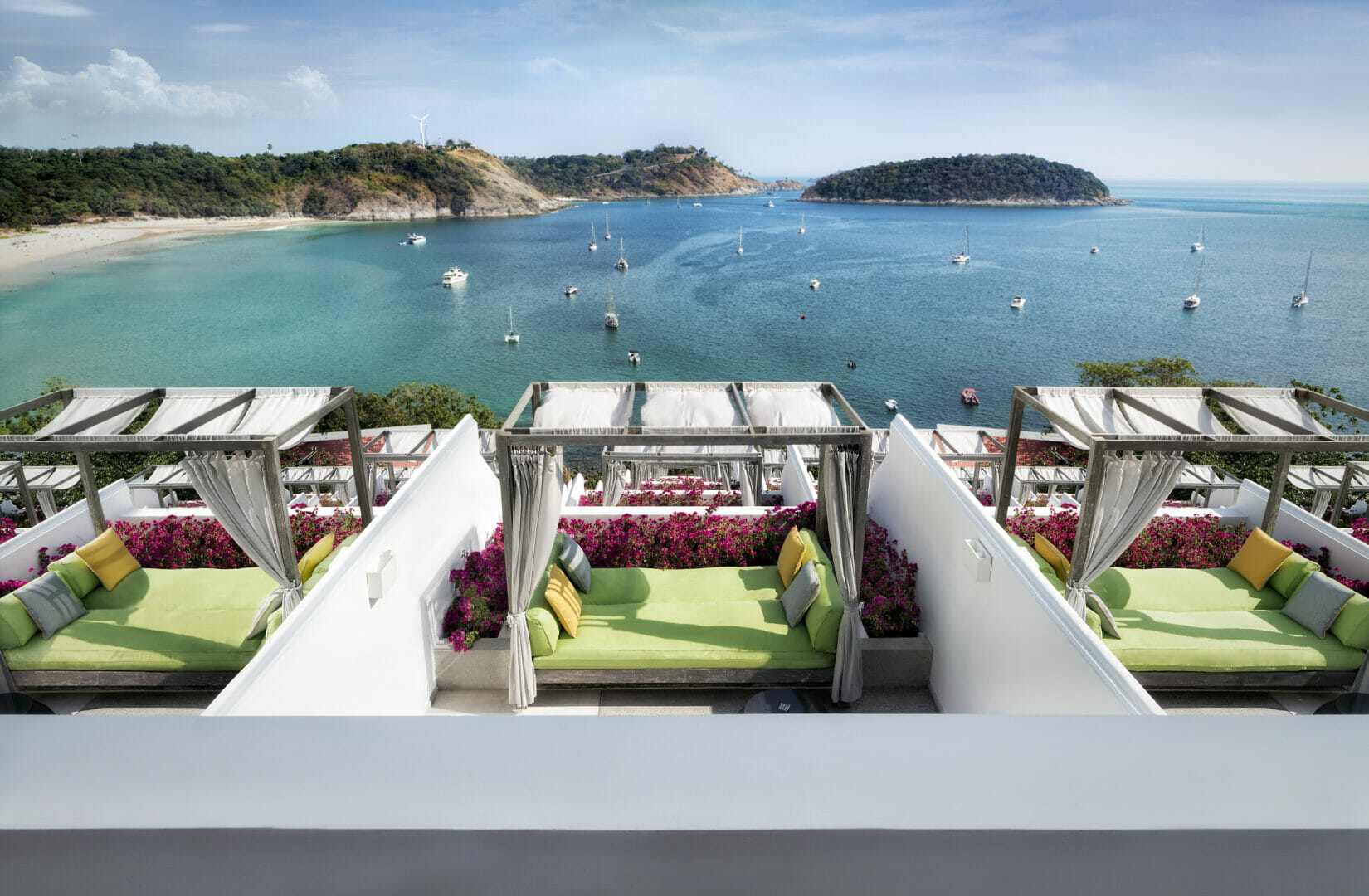 Harn phuket. Wyndham Phuket Nai Harn завтрак. Пхукет, отель the Nai Harn Phuket 5. Най Харн Бич отель. The Nai Harn 5*.