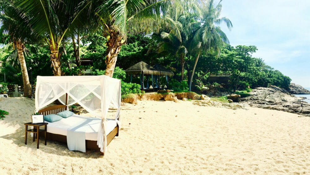 THE TONGSAI BAY, KOH SAMUI, THAILAND LAUNCHES ‘BED ON THE BEACH’ 2017