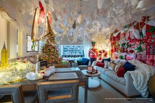 There’s Room for Everyone on the ‘Nice List’ at this Exclusive Themed Suite Inspired by the Classic Holiday Film Elf  @ClubWyndham