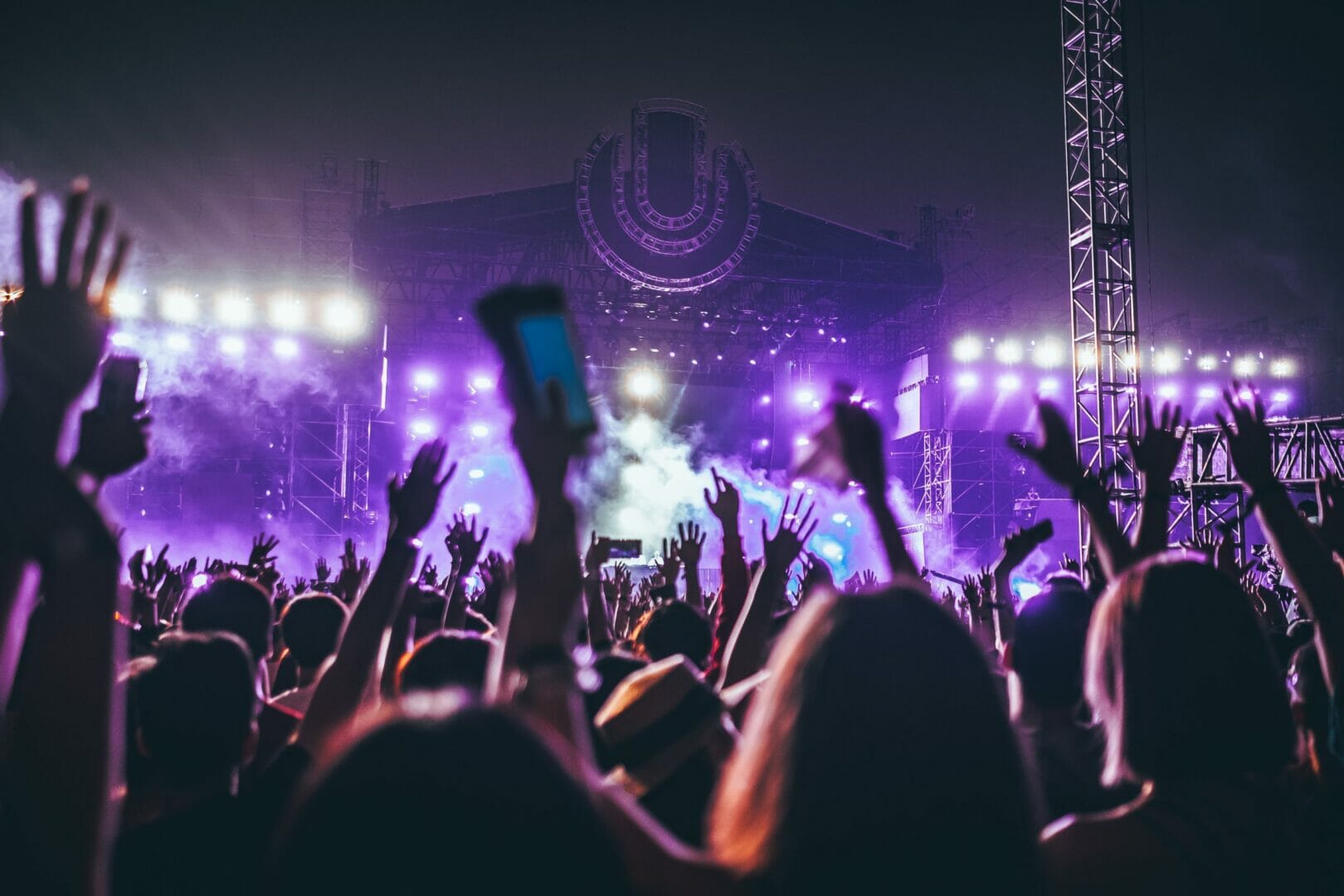 Cancelled American Music Festivals and the Impact on Food and Drink Vendors