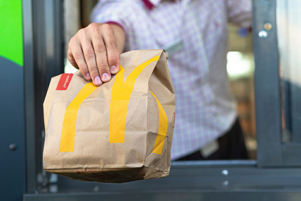 Eat Me! The Impact of Brand Color in Fast Food Restaurants
