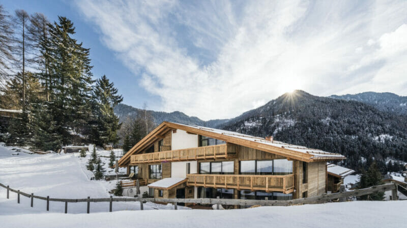 Antolini natural stones at the Montchalet resort in Ortisei: The Wellness and Harmony of Nature