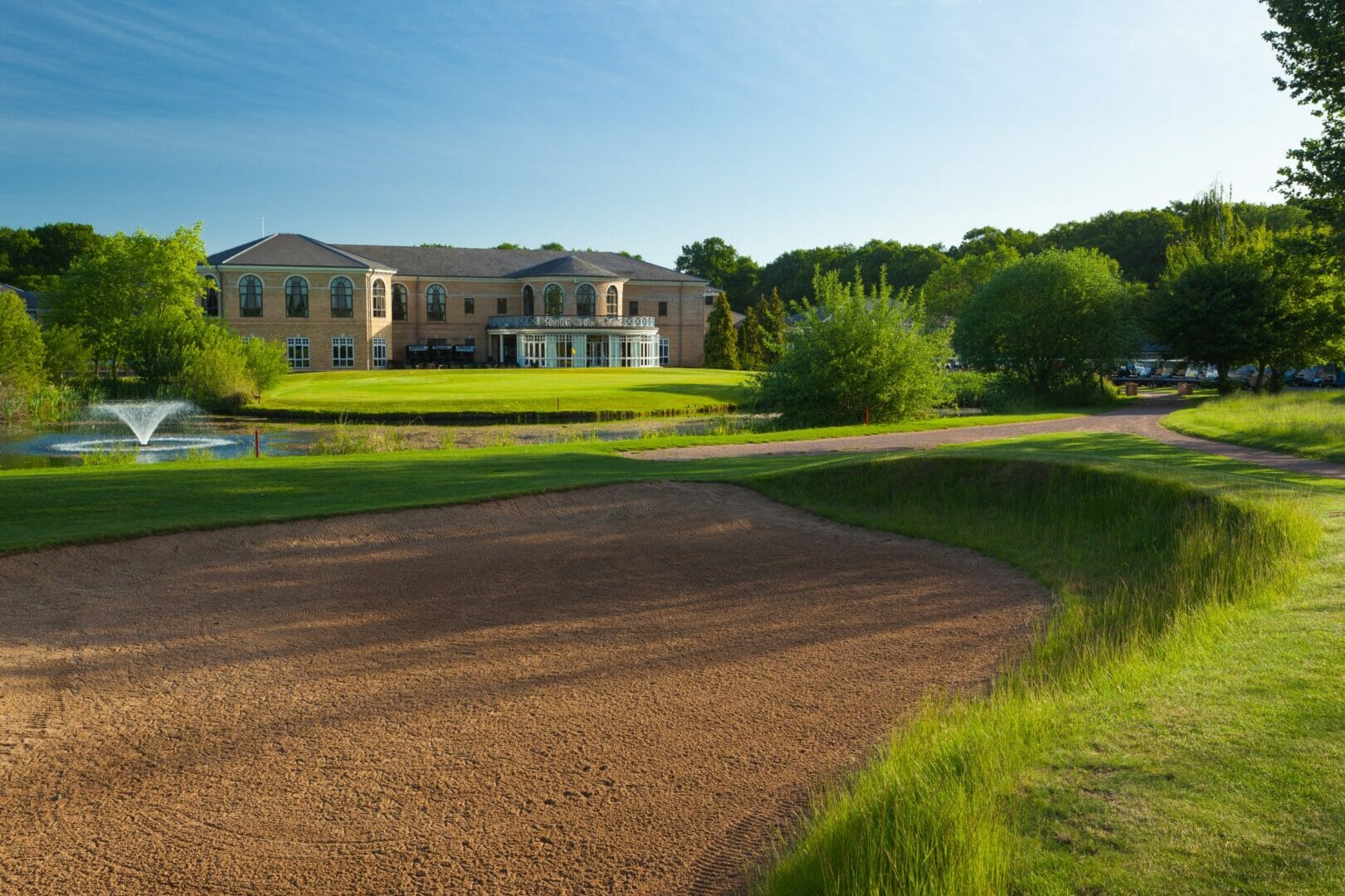 ROUND OFF YOUR SUMMER WITH THIS INCREDIBLE GOLF BREAK OFFER FROM THE QHOTELS COLLECTION