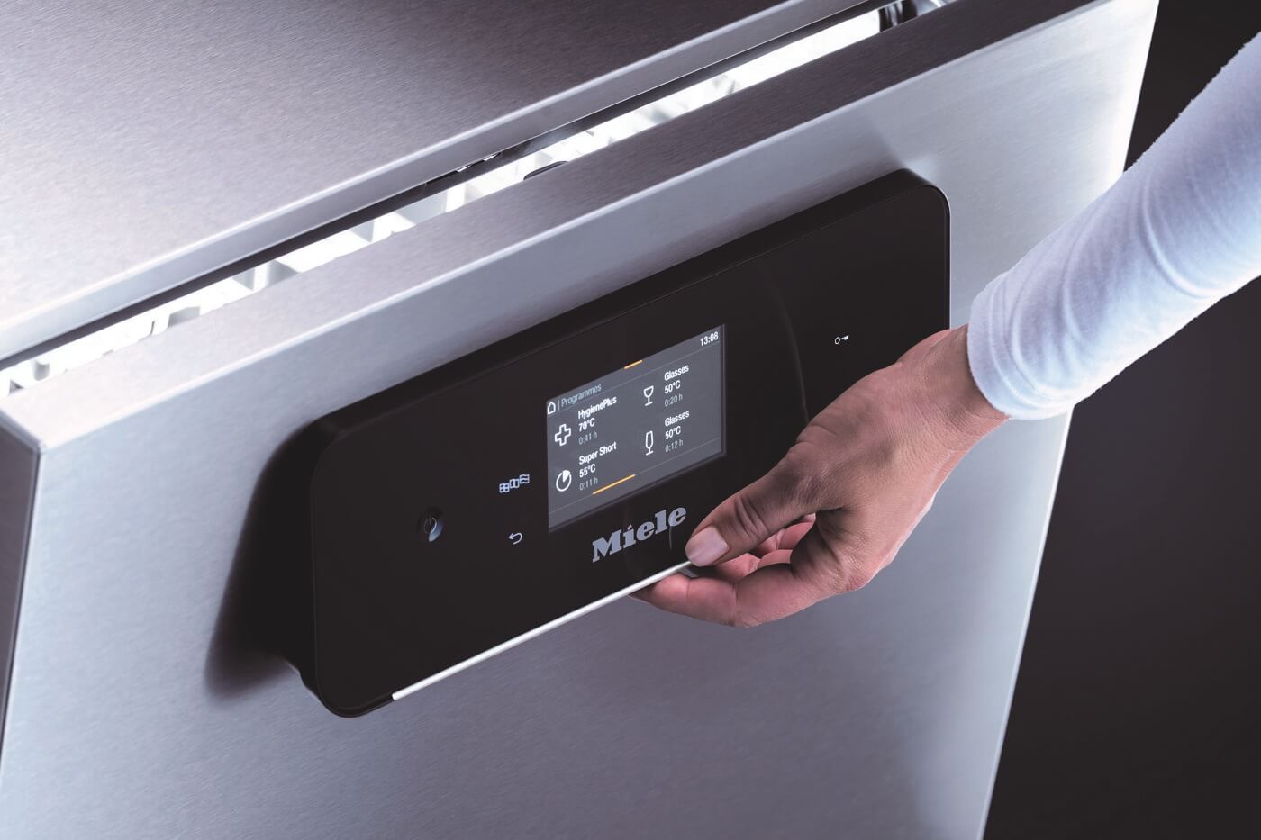 A revolution in dishwashing. Miele Professional launches MasterLine to help businesses stay on ‘top of the pots’