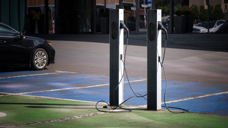 48 percent of EV drivers would not stay at a hotel without onsite EV charging