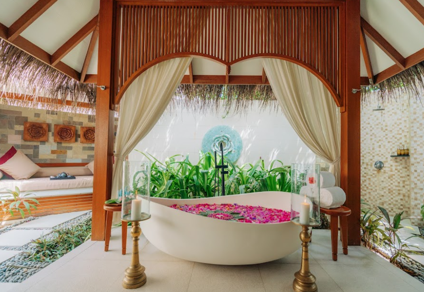 RECONNECT WITH NATURE AND REDISCOVER WELLBEING AT BLISSFUL BAROS MALDIVES
